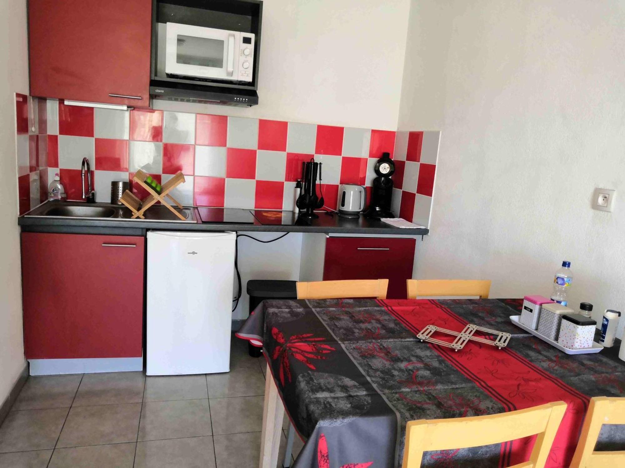 Apartment T2 - Golf De Fontcaude - Cote A 34990 *